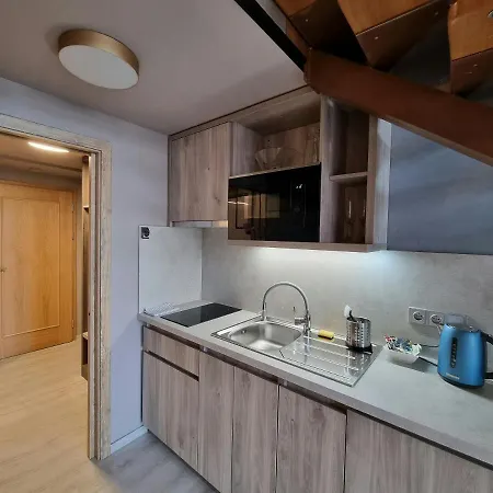 Apartmany Etenia Kadan Exterior photo