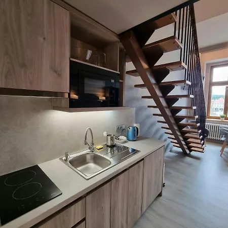 Apartmany Etenia Kadan Exterior photo