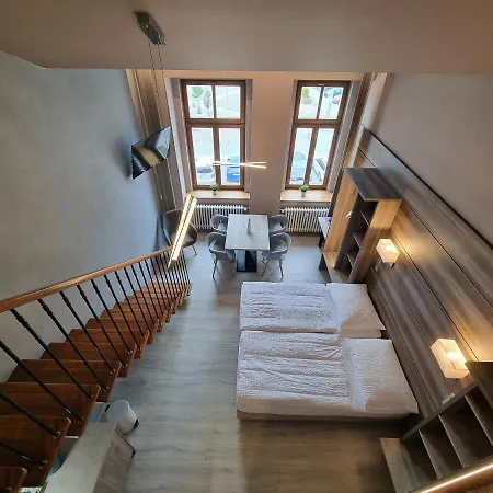 Apartmany Etenia Kadan Exterior photo