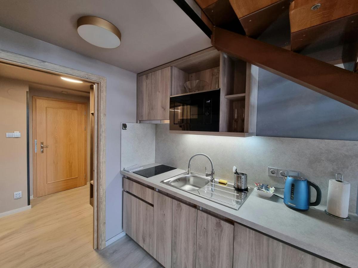 Etenia Apartment *